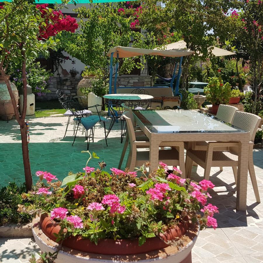 Sezgin Boutique Hotel Kuşadası Ngoại thất bức ảnh